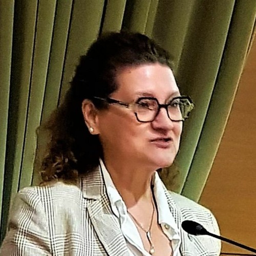 Stream episode Mercedes Siles Molina. Inicios y algunos usos de la