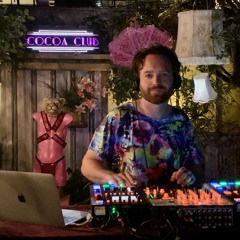 New Years Home ISO 2021 Backyard Deep House