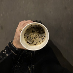 (اول الاحباب انتِ والاخير)