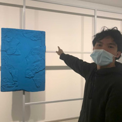 talkinh to the moon in my room