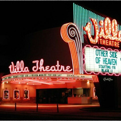 𝐋 𝐌𝐚𝐭𝐢𝐤 - 𝐏𝐥𝐚𝐲𝐚𝐳 𝐟𝐫𝐨𝐦 𝐚 𝐒𝐦𝐚𝐥𝐥 𝐓𝐨𝐰𝐧