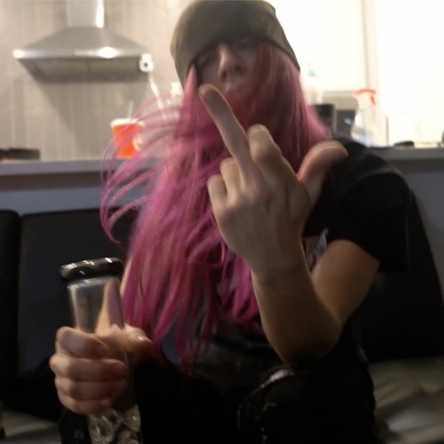 NUT IN YOUR BONG (prod. wendigo)