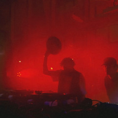 Desert Land Party - Lernon at Garage