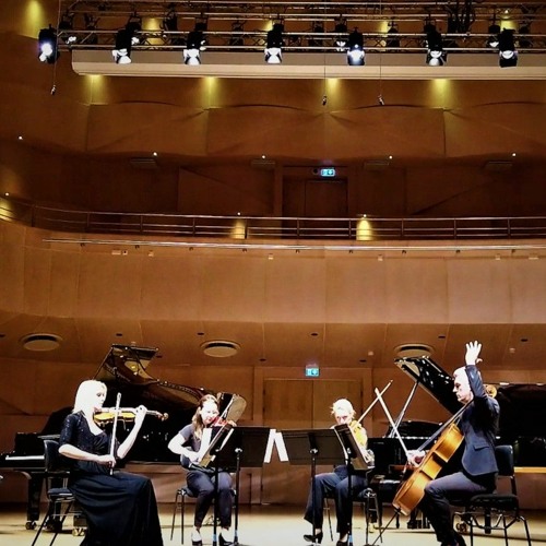 Closed Eyes; Closed Heart. for string quartet