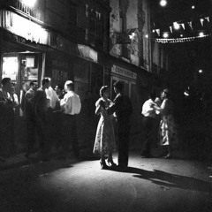 Moonlight Slow Dance