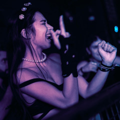 BMTH - Can you feel my heart (Maddelik x 2DY4 flip) x Freaky (HELLF mashup)