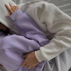‎⁨قربني منك ضمني ⁩