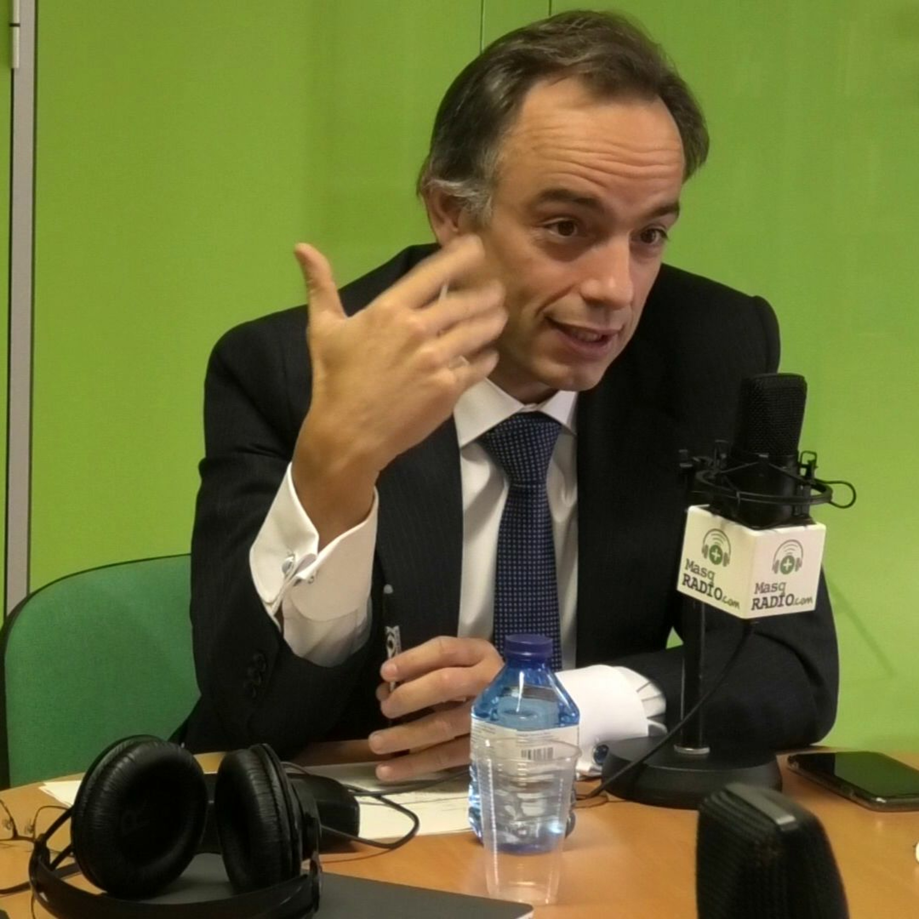 masQUEUNAradio