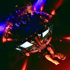 DJ Omni @ Le Salon d'Illusion @ Le Salon Daomé
