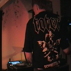 HARD TECHNO SET // HEAVY SCHRANZ // 3 deck mix - nikderdreher #026