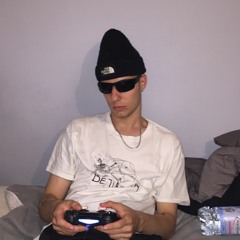 chca tylko podbic zeby zrobic ze mna fote
