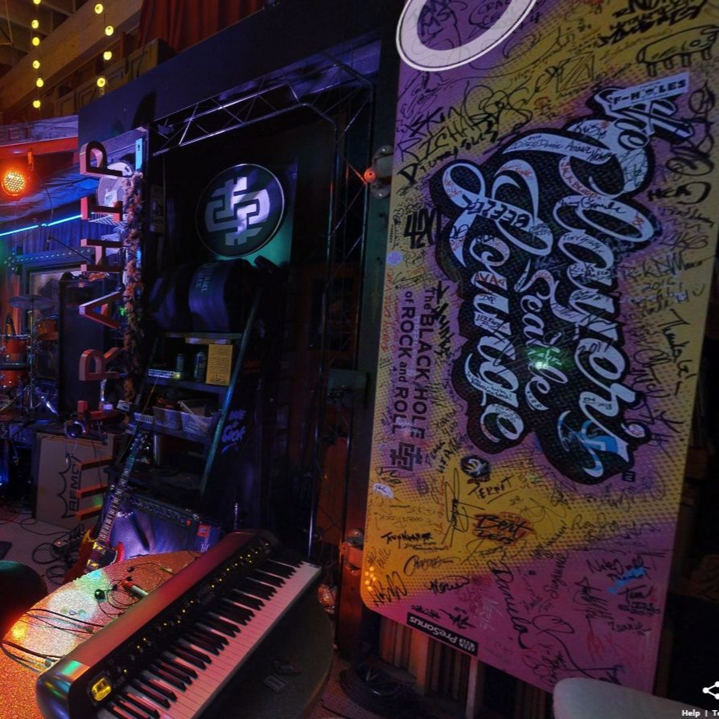The Player\'s Lounge