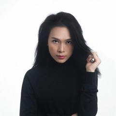 Chuyện Buồn • Mỹ Tâm •