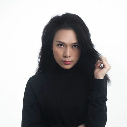 Chuyện Buồn • Mỹ Tâm •