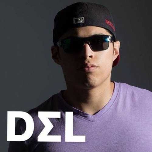 Luminescence 028 - D∑L