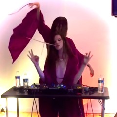 Spectacularity - Ev and Meg's Siamese DJ mix + Tapping Joe's Tracks