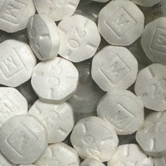 Pills (prod. 15drtt)