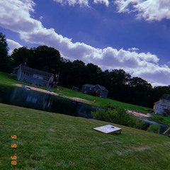 Girls Like Me Dont Cry Feat. Benny Da'Vuchi