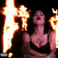 pretty girls wear Prada?