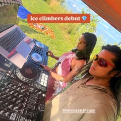 Iceclimbers @ Leos on the Lake
