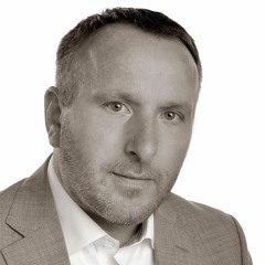 Smári Jónasson, fótsporin og netþjónustan