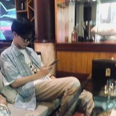 Ánh Đèn Mờ Lấp Lánh - LNayzz