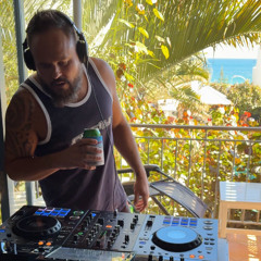 THE ONE- DNB mix by BEACHTIME