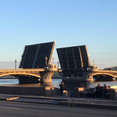 Isla  Project 004 лоуфайхаус