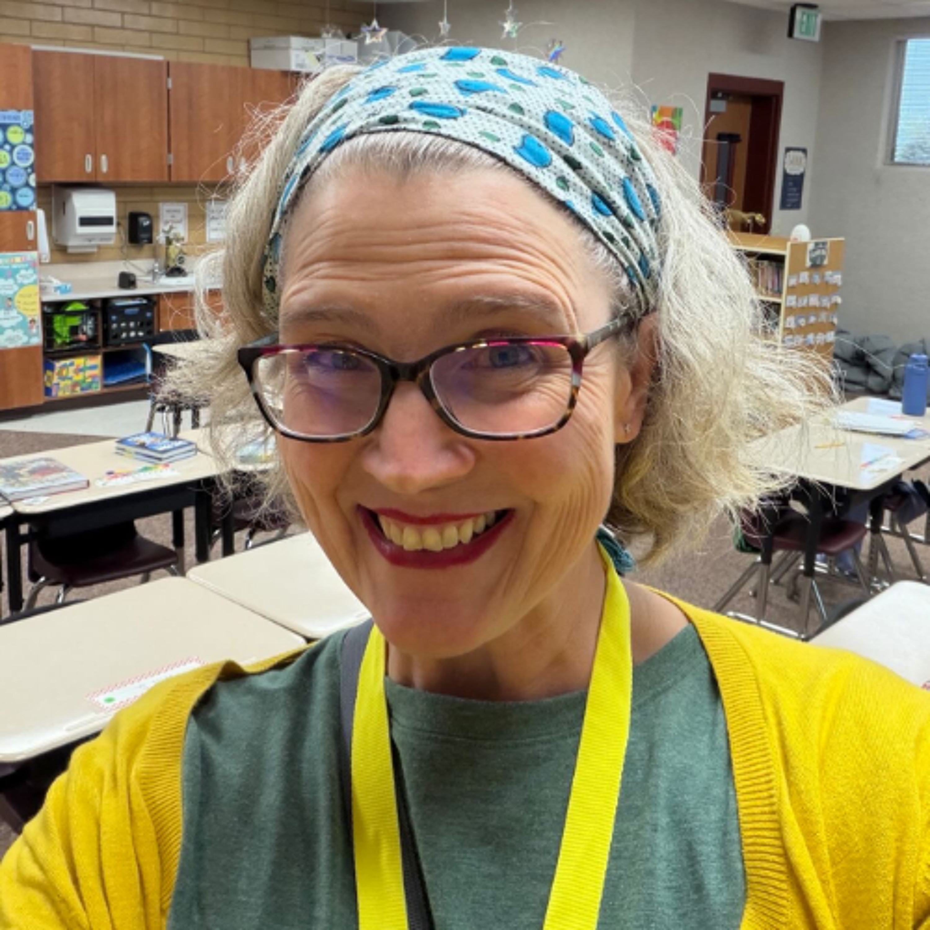Professional Storyteller Provides Free Lessons for the Classroom episode artwork
