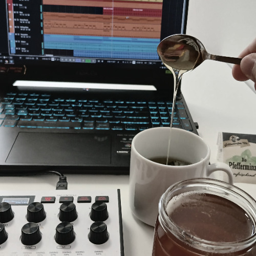 Pfefferminz mit Honig