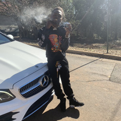 Smoky Redd X horse and carriage