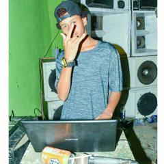xx JOGA PRO COROA PORRA ( PROD.MORENIIN )