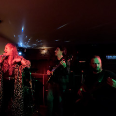 Ella debe estar tan linda (Cover) Fermika 13 de marzo 2025 En vivo