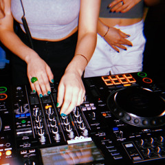 alexia b2b srya live @ The Office, Seattle [4.28.23]