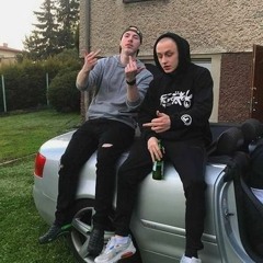 vkie - wszystko co najgorsze we mnie budzi sie w nocy