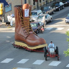 Mr. M - Big Ass shoes (Feat, Kevin Levin)