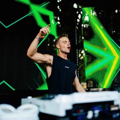 SHARKER Dancefestopia 2025