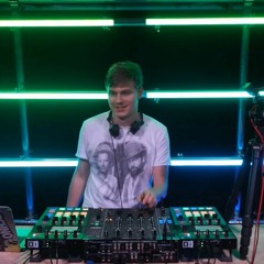 SET @[Techno | Isolation Stream #8] May 2020