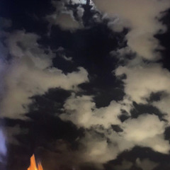 مشتّاق لِك بالحيل .