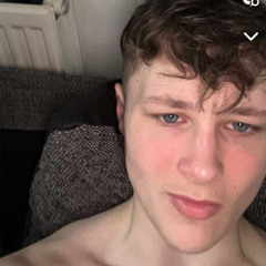 Pretty green eyes KAV x Chad Harrison{UNRELEASED}