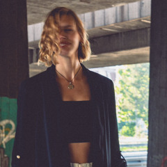 Iva Arifaj April bar 2025