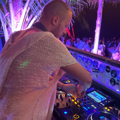 Into the Jungel - liverecorded @fullmoonradio