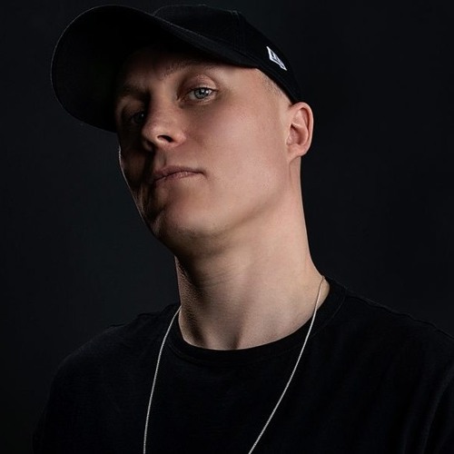 A.M.C 6-deck DJ Set