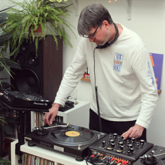 Chris Airplays Loves To Boogie