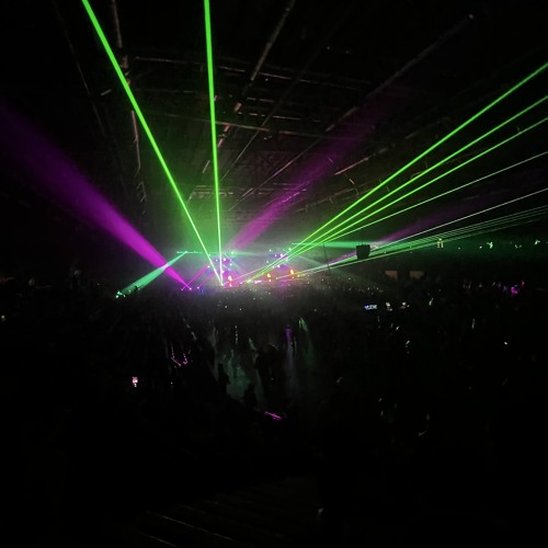 Techno tunes