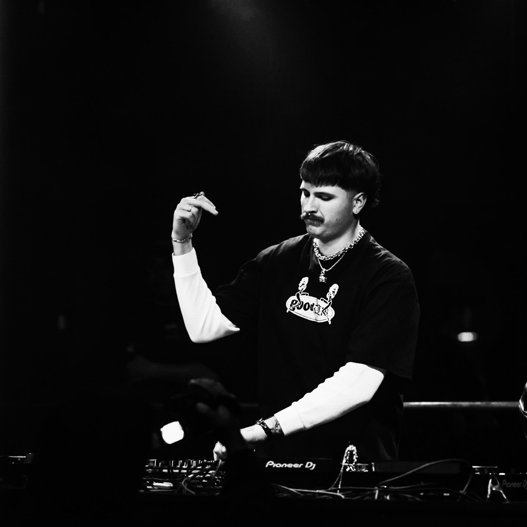 Stream NOZO-C9 (500 follower freebie) by NOZO [OPC] | Listen online for ...