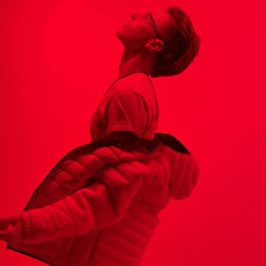 2 ATOMS (PROD. theskybeats)