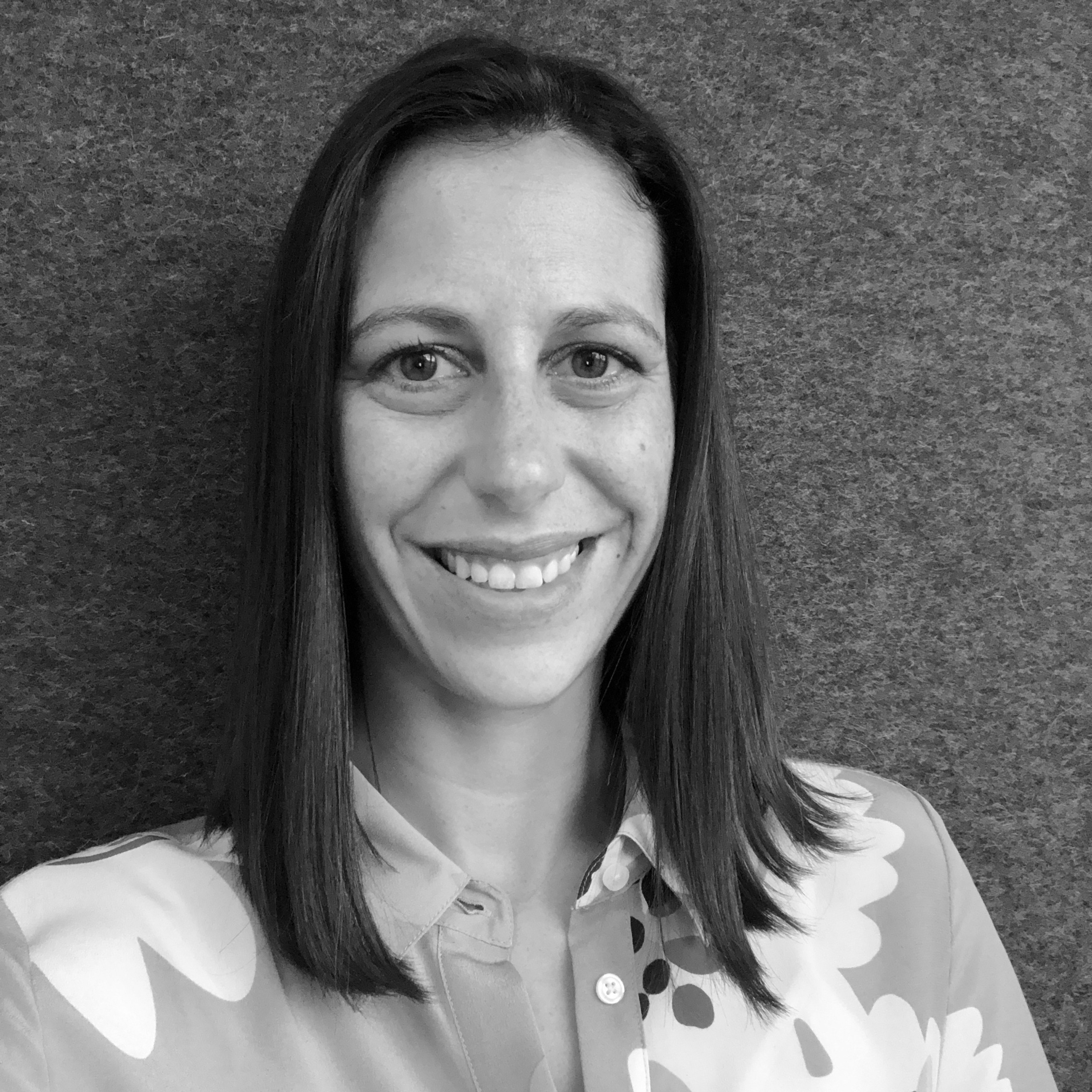 Emily Lammers ’06 on How to Thrive As a First-Time Mom episode artwork