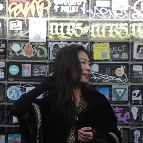 The full moon Warehouse @ZappedRecords 12.04.2025