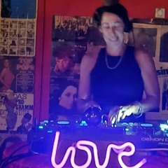 Shirley Oz ~ 'Space On Earth' Vol.1 - 25.07.24 Live @ Naan Pub, Israel